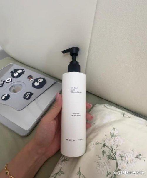 素影锁水保湿霸榜口碑最好十大身体乳不朽情缘试玩网站秋冬皮肤焕亮秘诀！(图11)